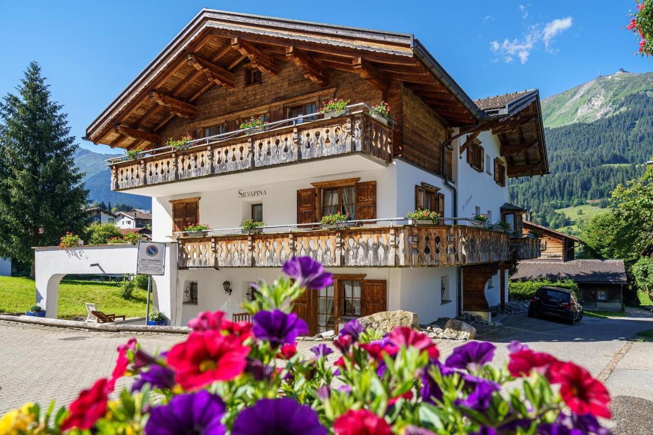 Hotel Silvapina Klosters Exterior photo