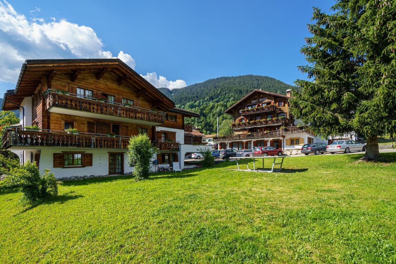 Hotel Silvapina Klosters Exterior photo