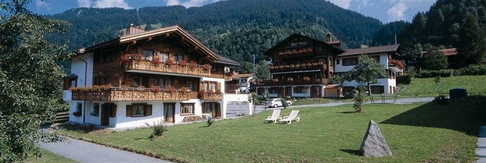 Hotel Silvapina Klosters Exterior photo